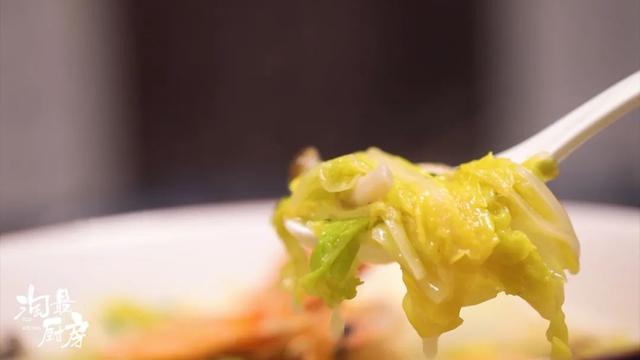 大雪吃啥？简单3步，焖出最鲜白菜