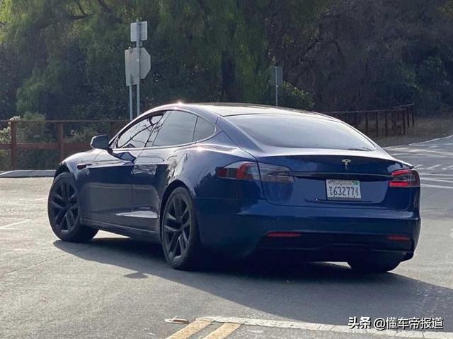 新车｜比你快，跑得还比你远！曝MODEL S Plaid谍照