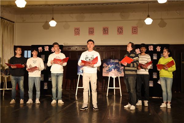 [新民晚报]剧场停演，孩子想看演出怎么办？中福会儿艺给爸妈一个新思路
