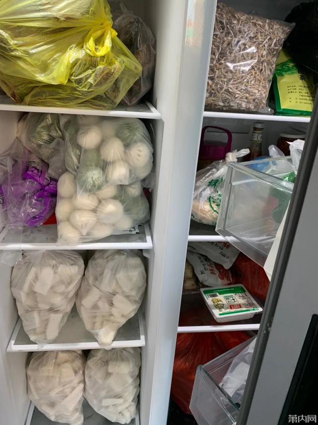 网友|杭州人纷纷晒出大年三十菜单，这道菜火了！看完这张照片，网友直呼：大户人家