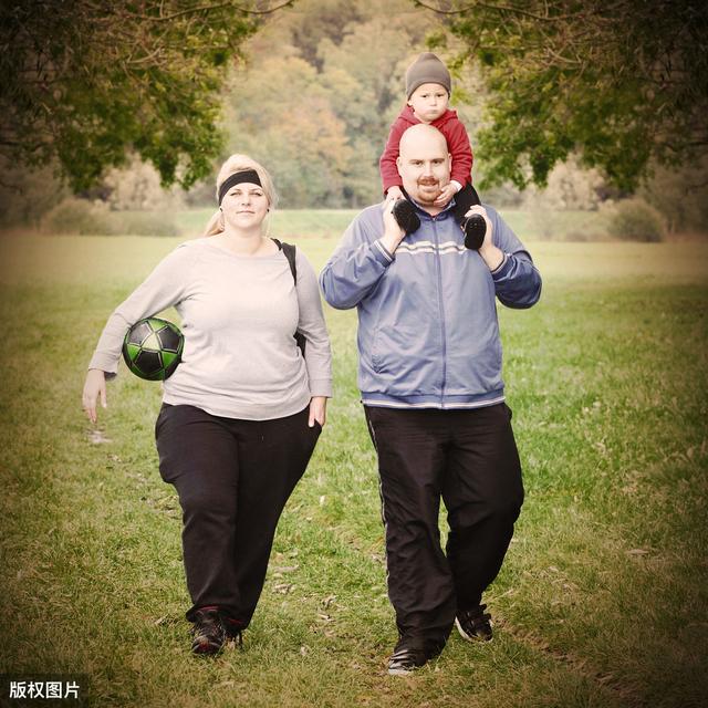 「超级宝妈」颜姐带娃 | 智力随妈，性格随爸，那长相随谁？