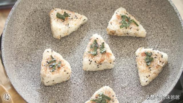 超级宝妈:孩子不爱吃米饭?试试这样做,做出来的口感让人食指大动~
