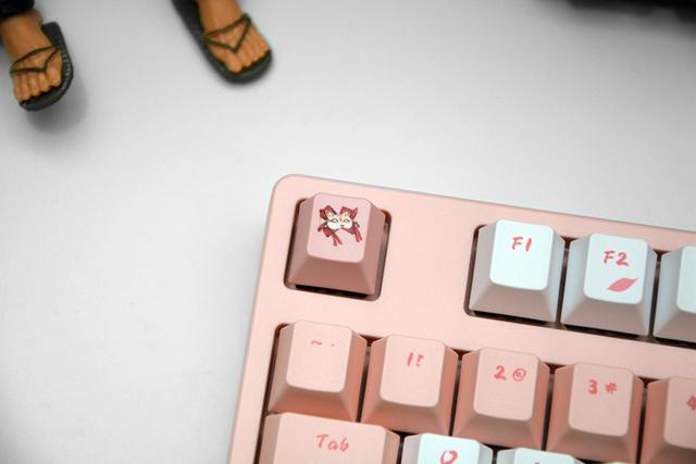 开啤酒小姐姐同款面具，ikbc白无垢樱花机械键盘开箱体验