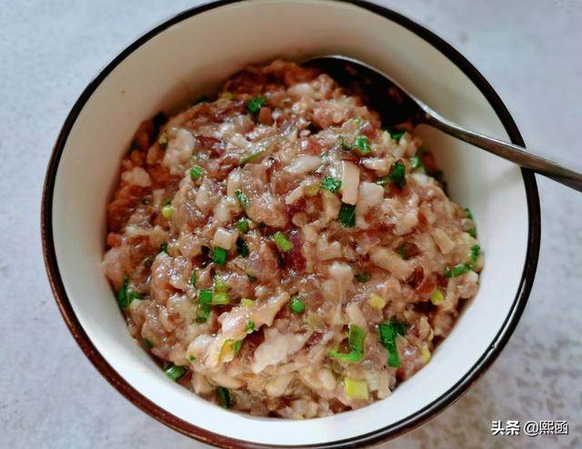 好看的麦穗包，不回缩不塌陷，制作简单一次成型，又白又胖太香了