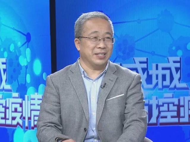 「超级宝妈」疫情成了亲子关系的“放大镜”？如何拯救失控的情绪？|| 对与疫情“沾边”的人，如何解开心结、消除偏见？