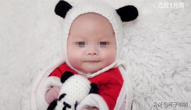 【你的育儿经】三个月大女婴被不明动物啃咬多时，家中无人，留守的孩子有多可怜