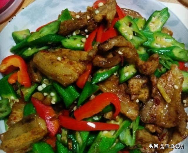 美食推荐：爆炒鱿鱼，西芹金针菇，生猛龙虾，猪肉炒秋葵的做法
