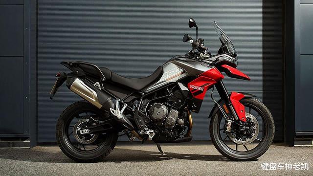 凯旋发布Tiger 850 Sport，配置略减、门槛更低