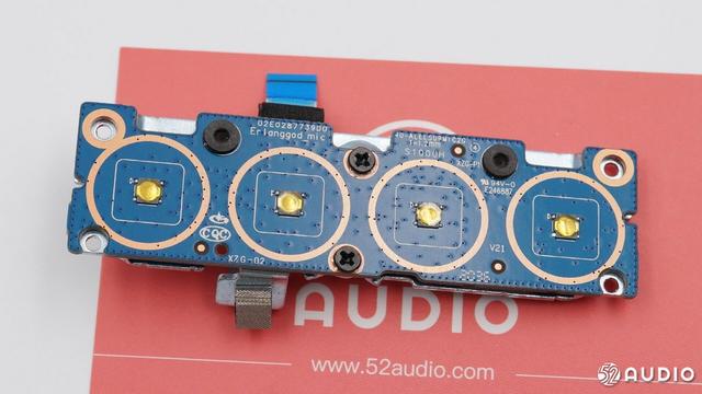 拆解报告：天猫精灵 CC MINI 带屏智能音箱