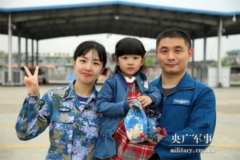 台海网|5个笑中带泪的故事，告诉你何为军娃