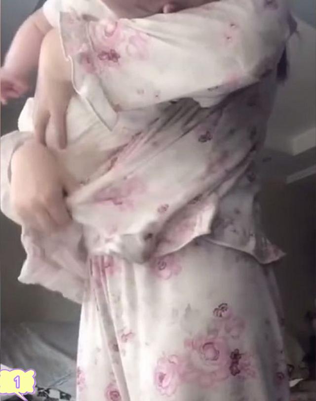 你好优秀|妈妈抱孩子的一个小动作火了，网友：当妈的才懂，如何缓解？