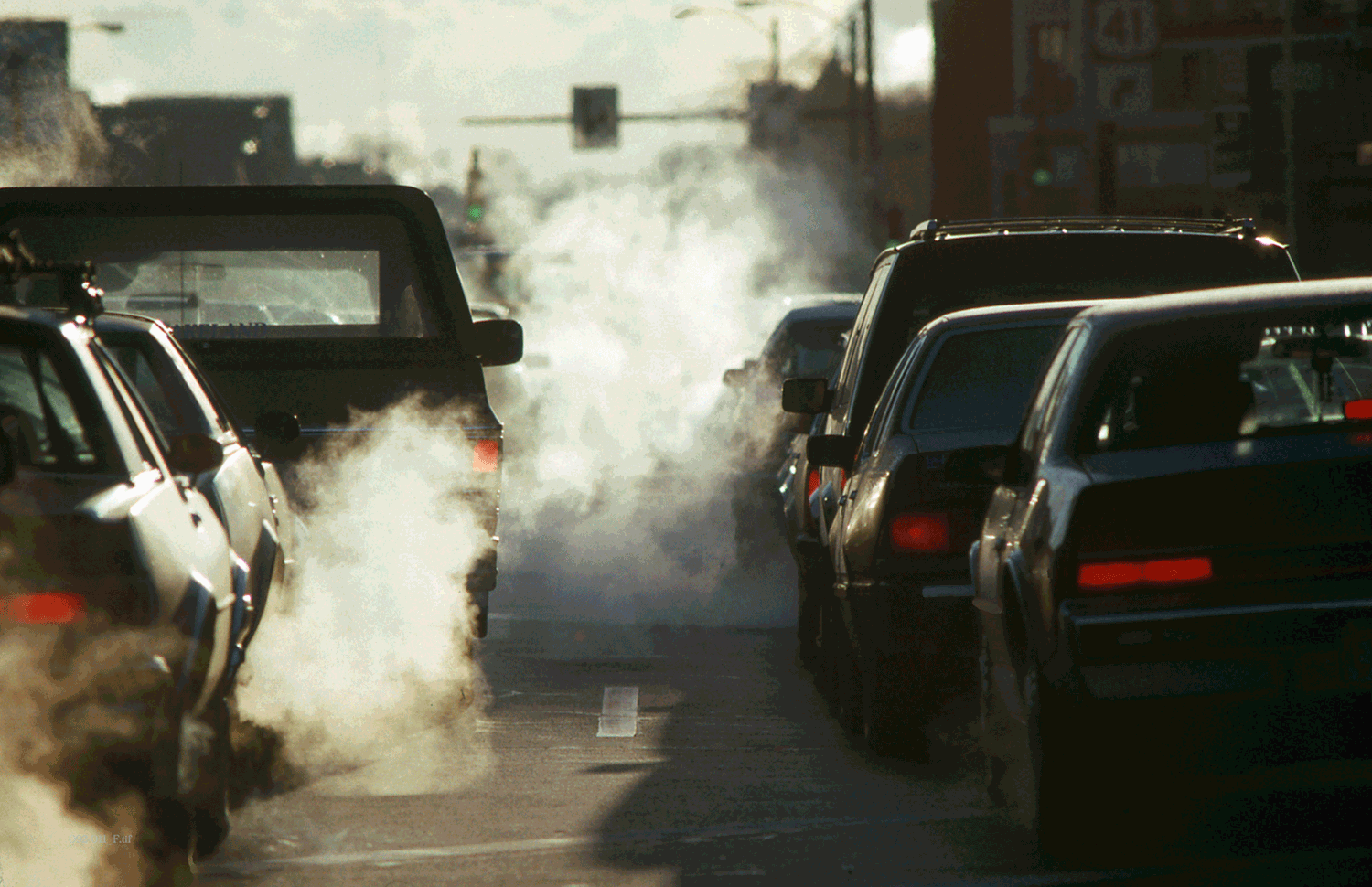 国六车开始滞销，专家要求救市，车主：这几个问题不解决，谁敢买