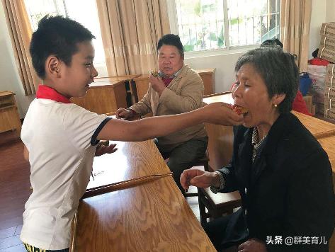 超级宝妈：被爷爷奶奶带过有什么优点？不够突出，和父母带的有什么不一样