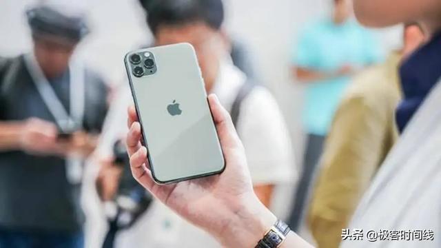 简约防摔的iPhone 11手机壳，为爱机带来贴心呵护