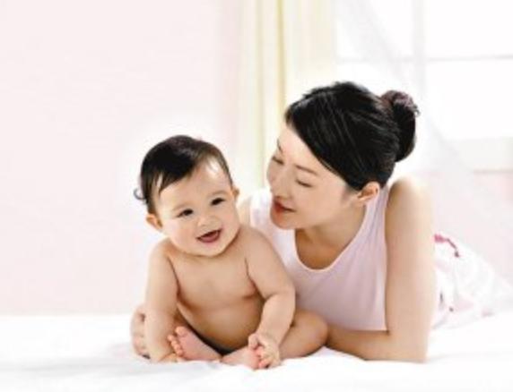 她有逆天的颜值，却活在“无声”的世界，被网友称为“失声天使”