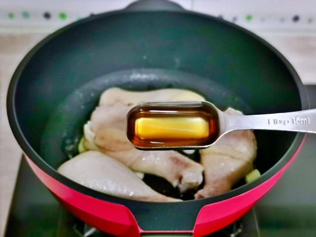 可乐鸡腿，咸甜风味，老人小孩全喜欢吃，做法简单包教包会