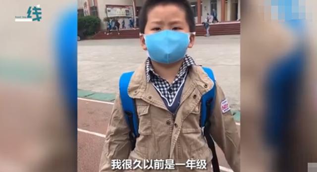 超级宝妈：萌娃因假期太长忘记教室在哪，网友调侃：我已经忘记公司在哪了