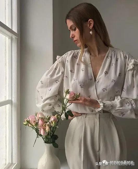 第五大道注意到这个小细节~你与时尚就是一“袖”之隔的距离