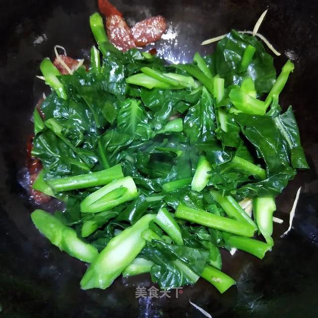 变着花样吃腊肠！醇厚浓郁，越嚼越香！还是小时候熟悉的味道