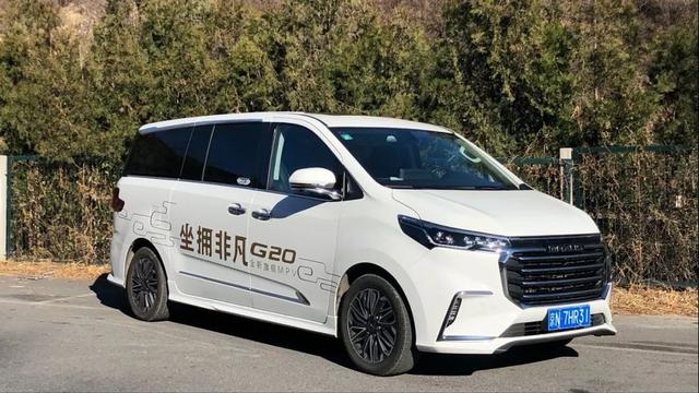 中国品牌MPV的高端路线，上汽MAXUS G20