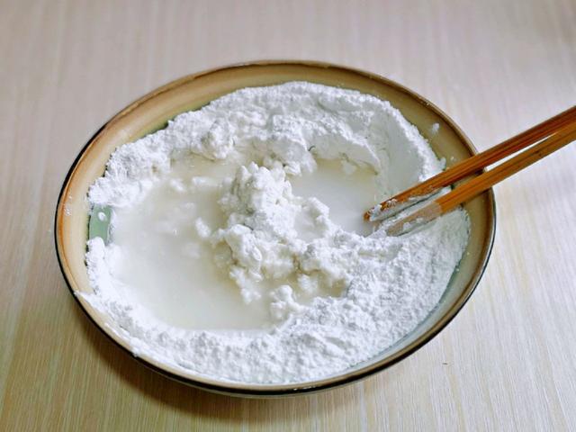 冬天就馋这个美食，做法简单，外酥里软，80后儿时的零食