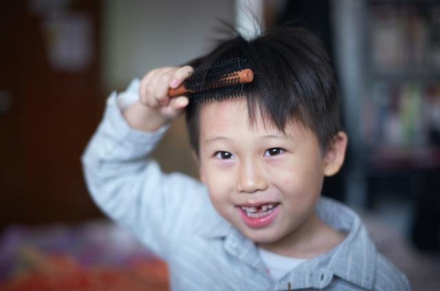 超级宝妈：“妈妈，我好看吗”身体意象，关系着孩子的人格发展，家长别小瞧