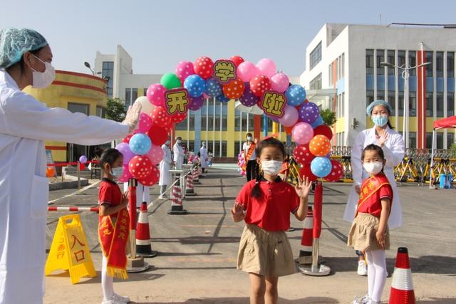 你的育儿经|高新区实验幼儿园的“小萌娃”入园啦