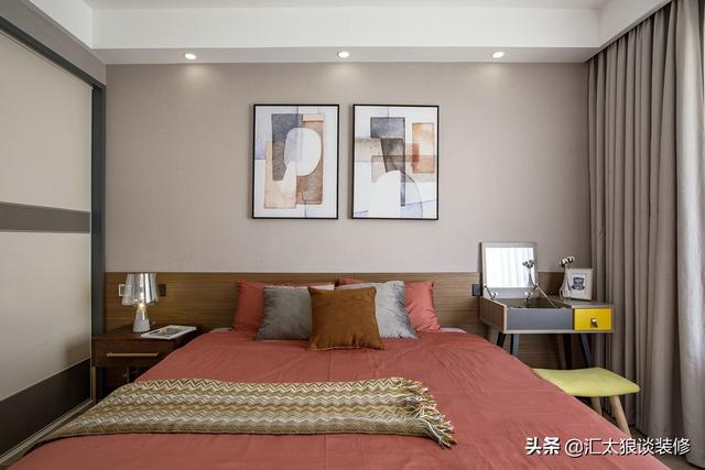 常见的装修风格看腻了，来看下现代风+轻奢的搭配吧，太有感觉了