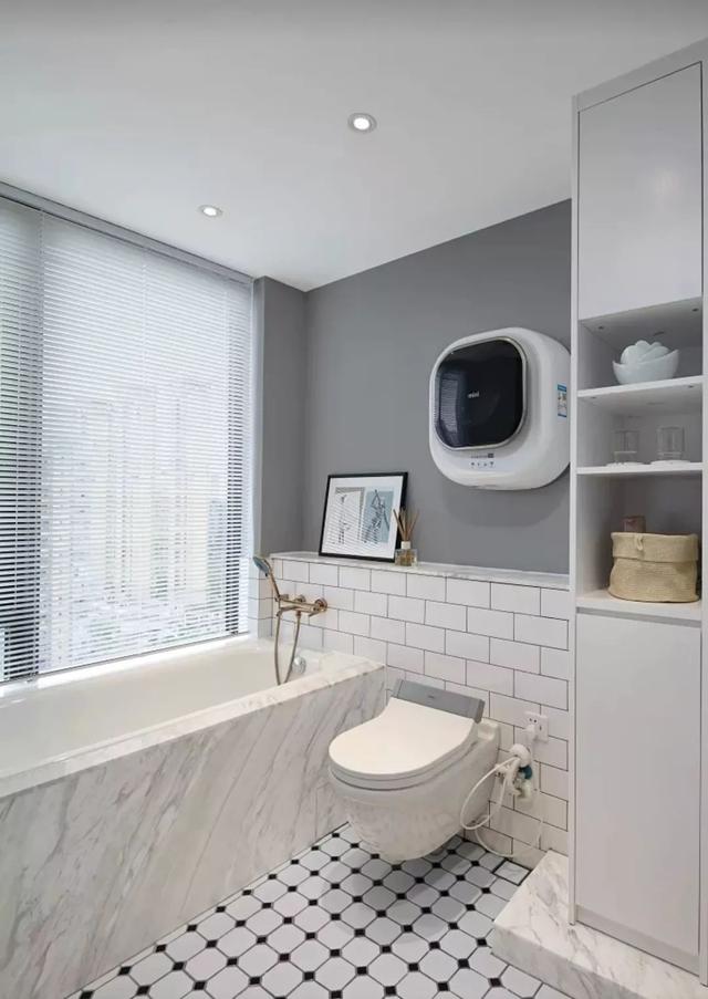 卫生间放洗衣机，怎样做到美观不拥挤