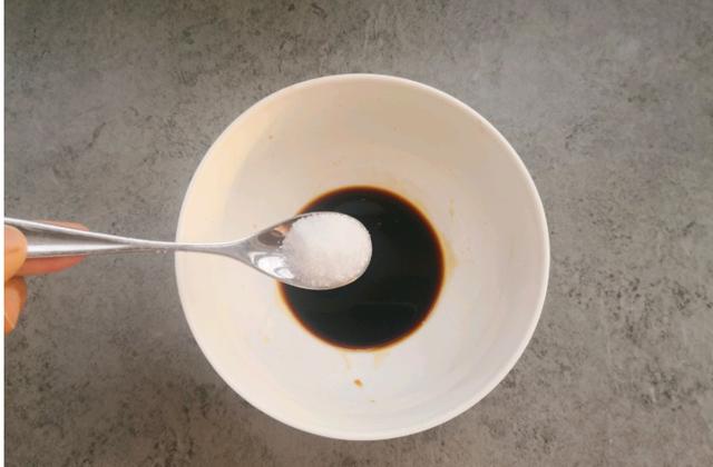 用简单的做法做出来难忘的味道，学会做给家人吃，我家连吃都不腻