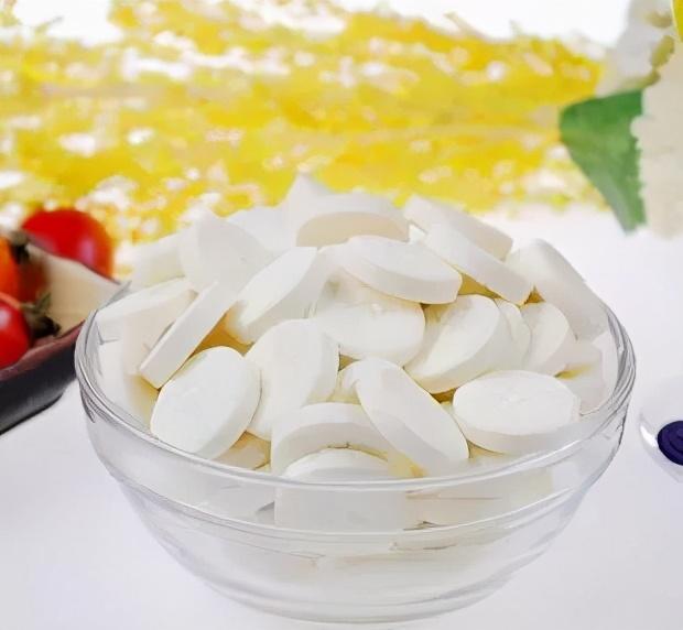 这6种牛奶坚决不能给孩子喝，第二种你可能天天在买