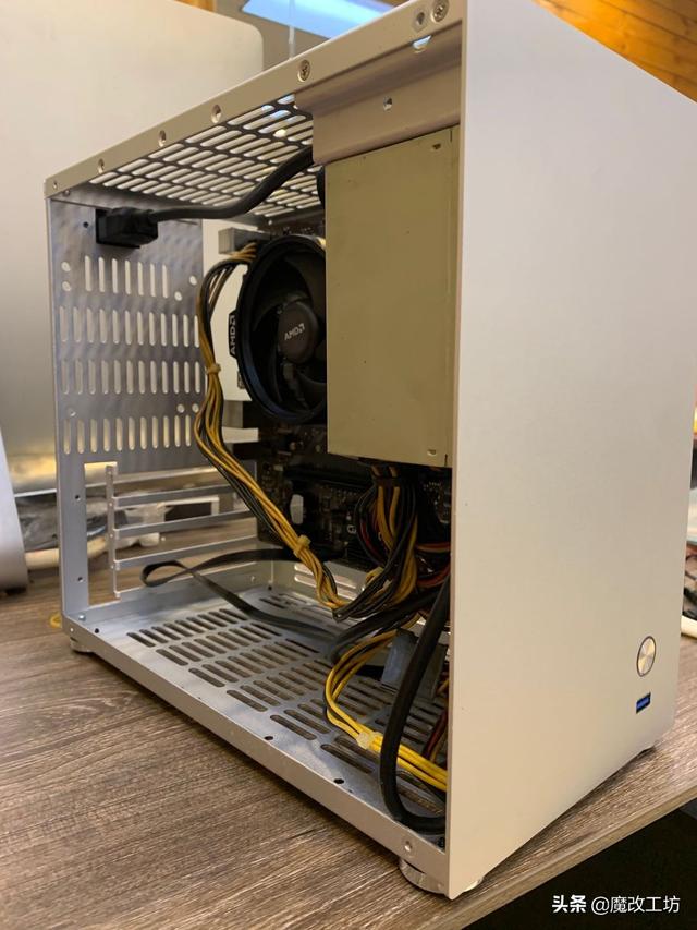 1000元ITX电脑主机靠谱？AMD速龙APU处理器200元