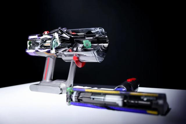 戴森|家居清洁新时代，核心技术决定未来