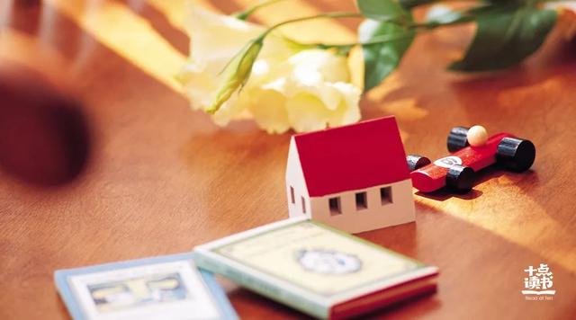 “儿子的脸被同学打到破相”，这位妈妈的做法，连老师都甘拜下风