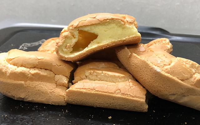 喜欢吃糯米粉的可以试试这样做，松软香甜，粘糯有嚼劲，太香了