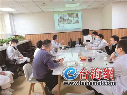 外科|挑战高难度！多学科诊疗勇攀腔镜外科“珠峰”