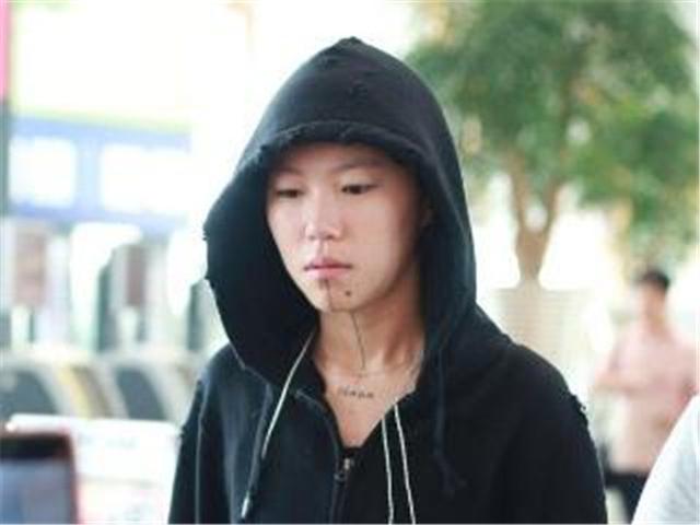 超级宝妈■如何培养男孩的男子气概？父亲的作用是关键，宝妈要学会尝试退出