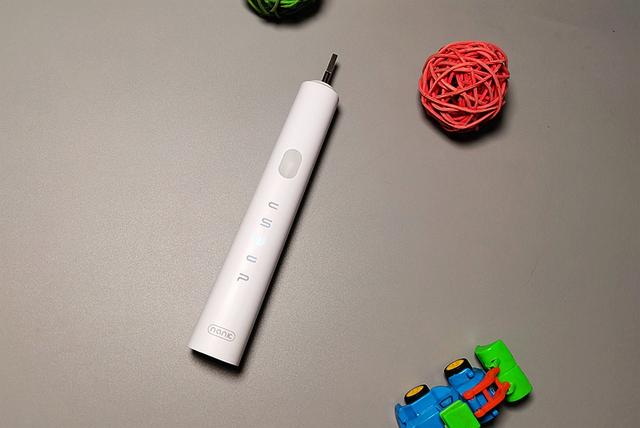 NANK/南卡-Shiny声波电动牙刷：给牙齿做个全面的清理