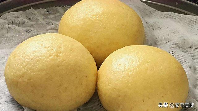 原来我们吃的馒头也有假的，教你8字口诀，避免买到染色假馒头