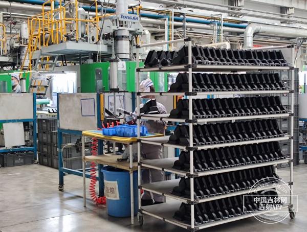 一汽|向万亿级产业集群挺进！聚力“六个回归”长春加快构建现代汽车产业体系