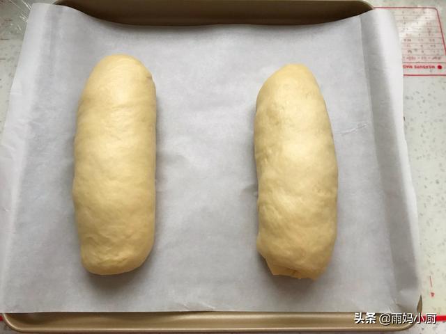 葡萄干|面包新手必学的大列巴，满满果仁，越嚼越香，健康美味好吃不长肉