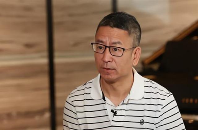 超级宝妈■白岩松坦言：父母舍得让孩子吃“这3种苦”，将来孩子才有大出息