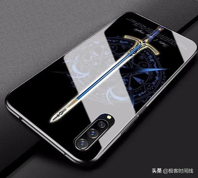 外观实用兼具，个性时尚iQOO手机壳彰显独特品味