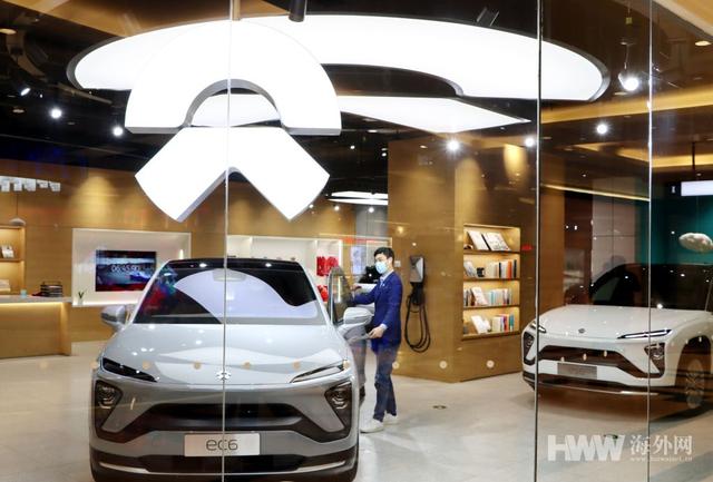 427|美股三大指数集体收跌 特斯拉一夜蒸发300亿美元