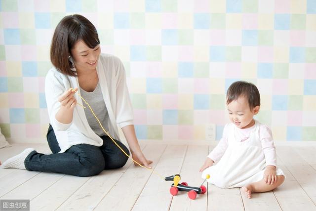 超级宝妈|1-2岁孩子爱你的5个表现