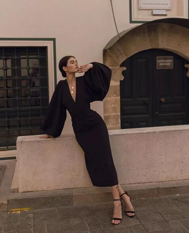 时尚探究社今夏穿裙子千万别配这四双鞋，简直丑哭啦