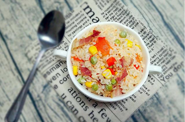 天冷，晚餐就别叫外卖了，学会懒人饭，简单美味，孩子也抢着吃