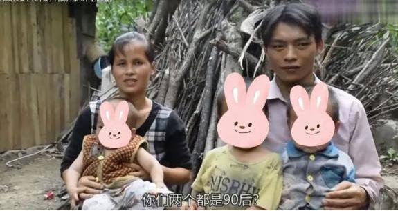 95后宝妈生4胎没人照顾，孩子饿得喝凉水充饥，网友：自作自受