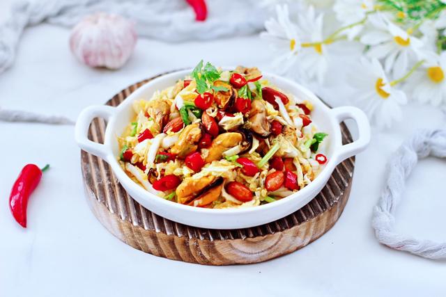 凉拌海虹娃娃菜，简单方便清新爽口，回家10分钟就吃饭，太简单