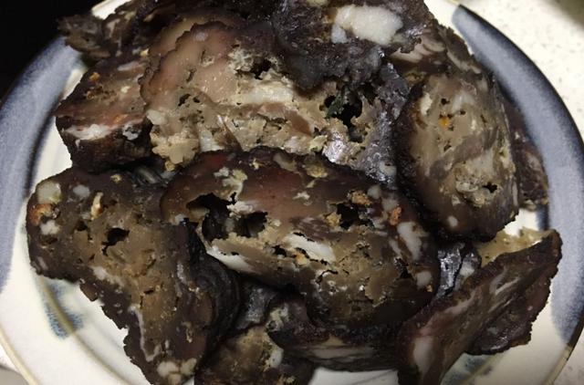 湖南人从小吃到大的“黑暗美食”，是北方人得不到的快乐，香极了